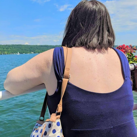 Meet your Posher, Rebecca - Picture 1 of 1